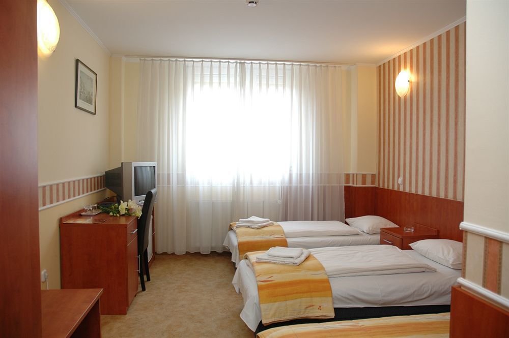 Atlantic Hotel Budapest Eksteriør bilde