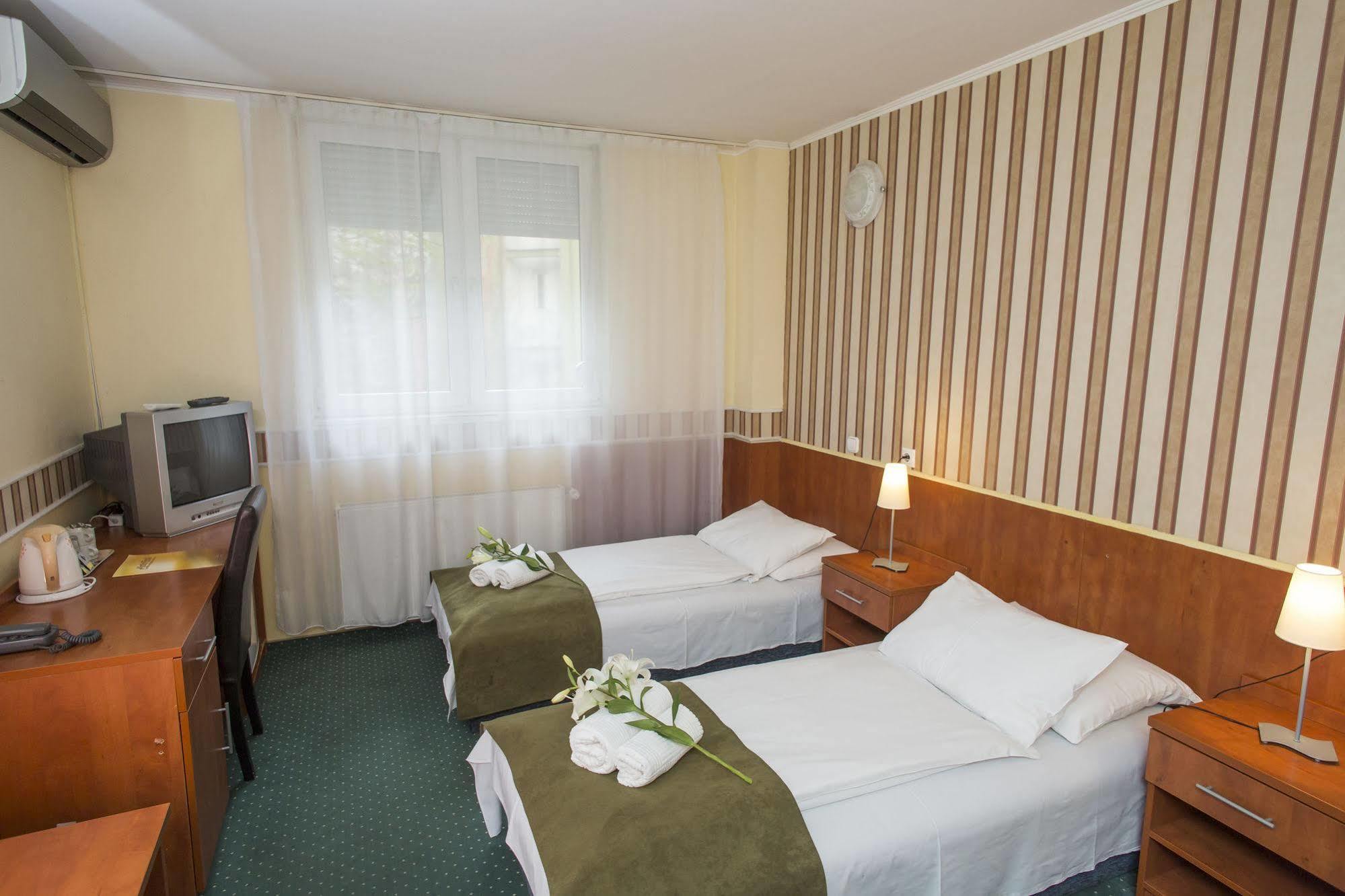 Atlantic Hotel Budapest Eksteriør bilde