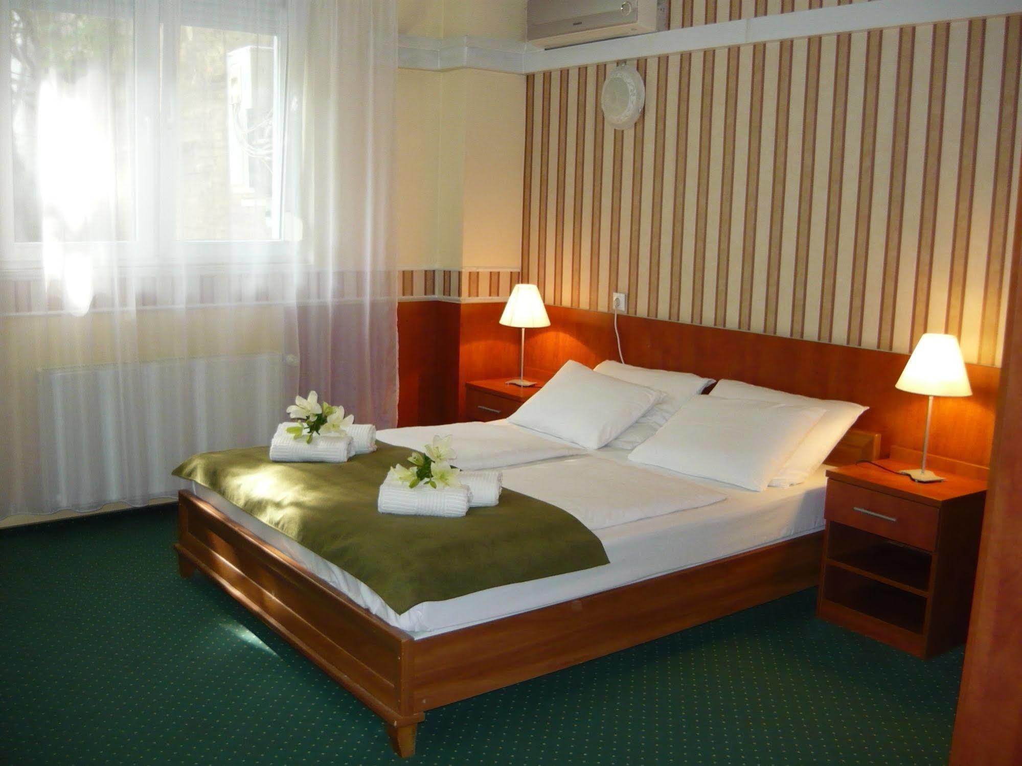 Atlantic Hotel Budapest Eksteriør bilde